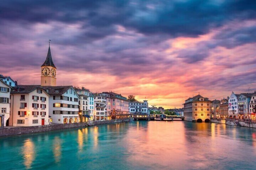 Zurich Old Town Guided Walking Tour With A Guide