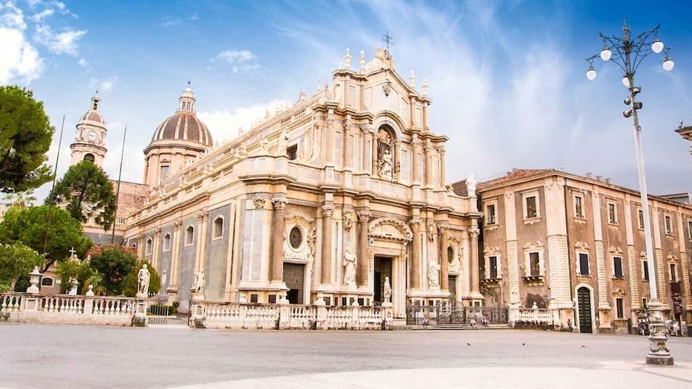 Picture 2 for Activity Catania: Hop-On Hop-Off Bus Tour to Acicastello & Acitrezza