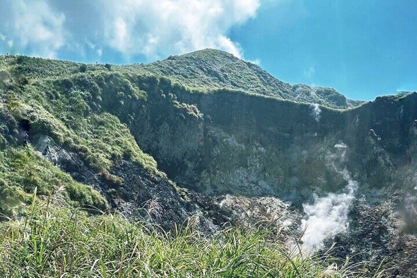 Taipei: Yangmingshan, Yehliu, Jiufen, Shifen Full Day Tour