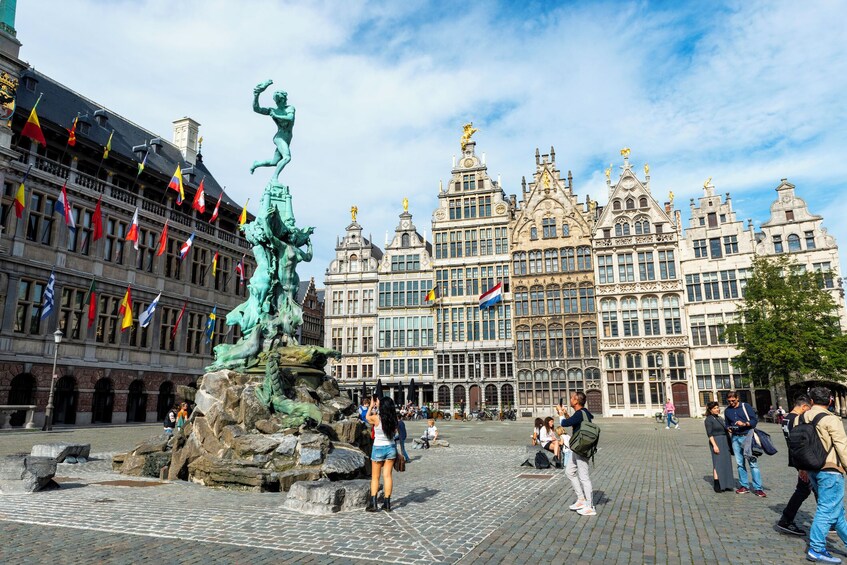3 Countries in 1 Day: Antwerp & Cologne Full Day Tour from Amsterdam