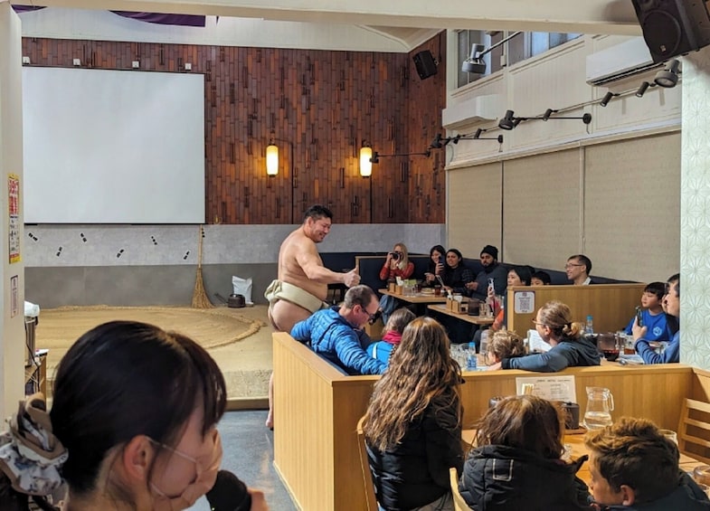 Tokyo: Sumo Wrestling Show with Chanko Nabe Lunch (2 hours / English)