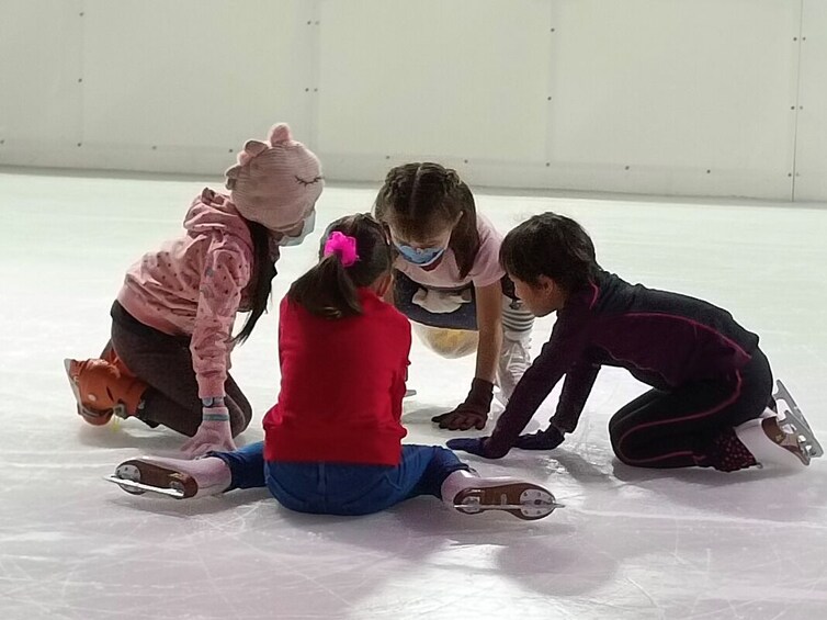 Blue Ice Skating Rink @ 163 Retail Park