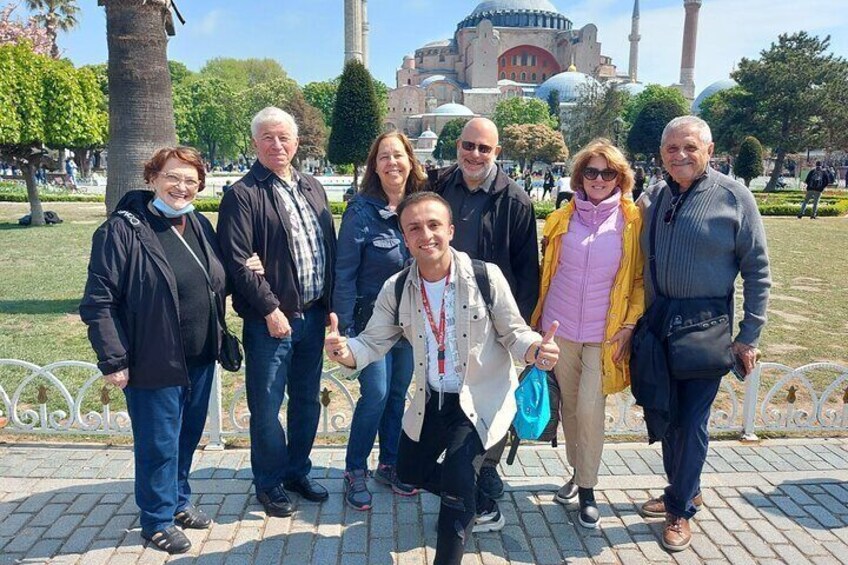 Istanbul Classics and Highlights! Blue Mosque, Hagia Sofia, Topkapi and more!