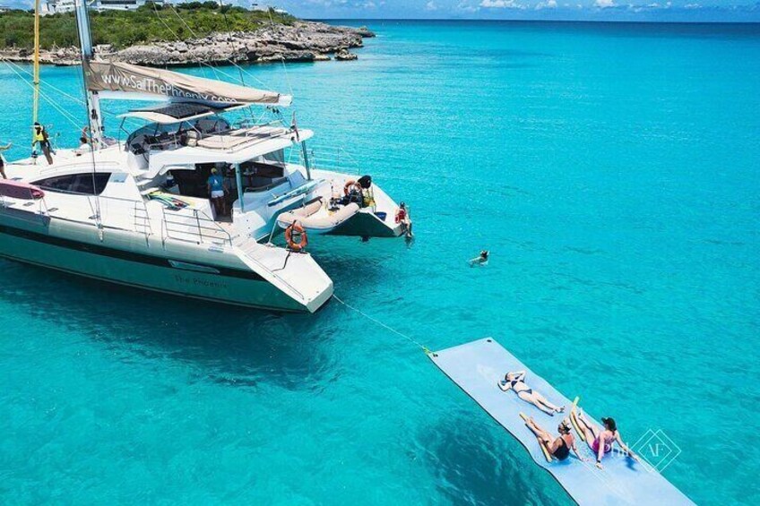 5 Hour Luxury Catamaran Day Sail in Sint Maarten on The Phoenix