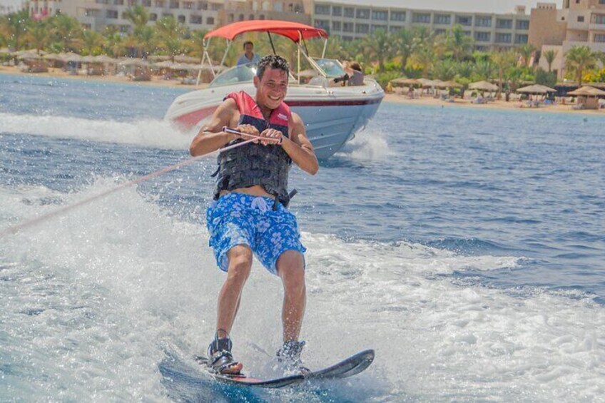 Private Speedboat To Hula Hula Island With Parasailing - Hurghada