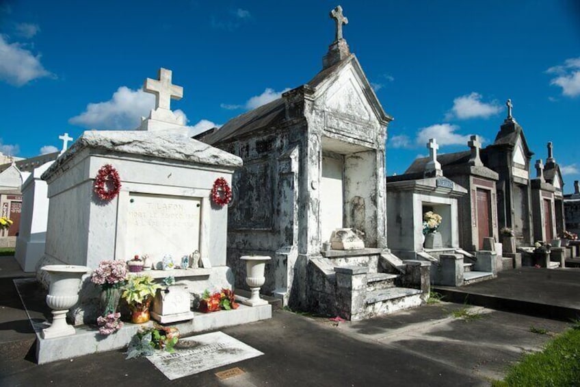 Many tombs still receive offering of thanks for the individual's good deeds.