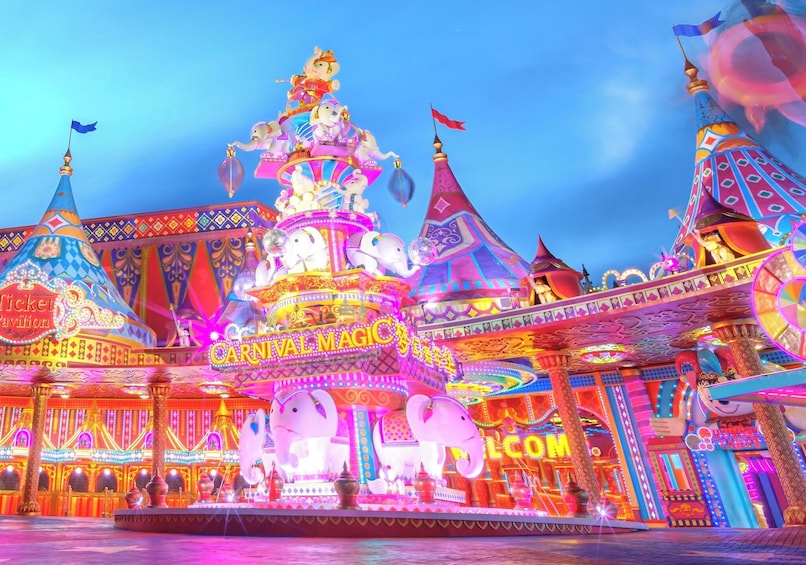 Phuket Carnival Magic: Night of Wonder with Dinner & Transfers
