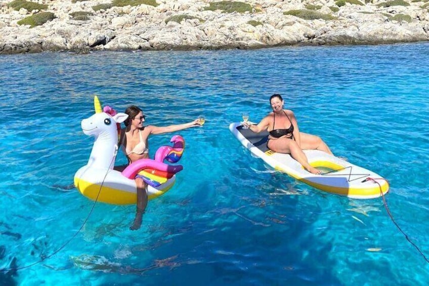 Chania Day Catamaran Cruise with Lunch from Souda Port