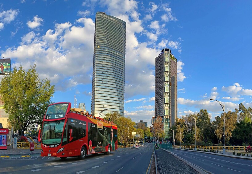 Turibus Hop-on Hop-off City Tour Mexico City