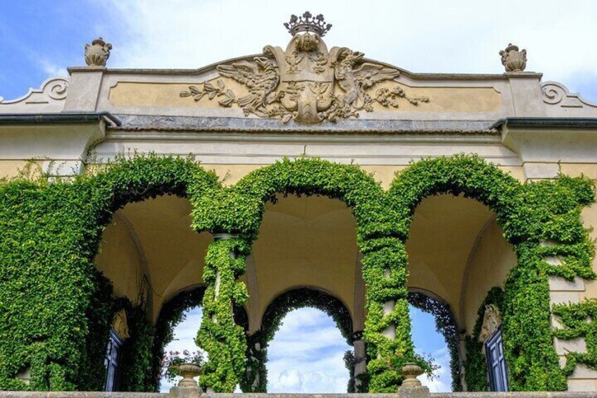 Lake Como Villa Del Balbianello with Public Boat 