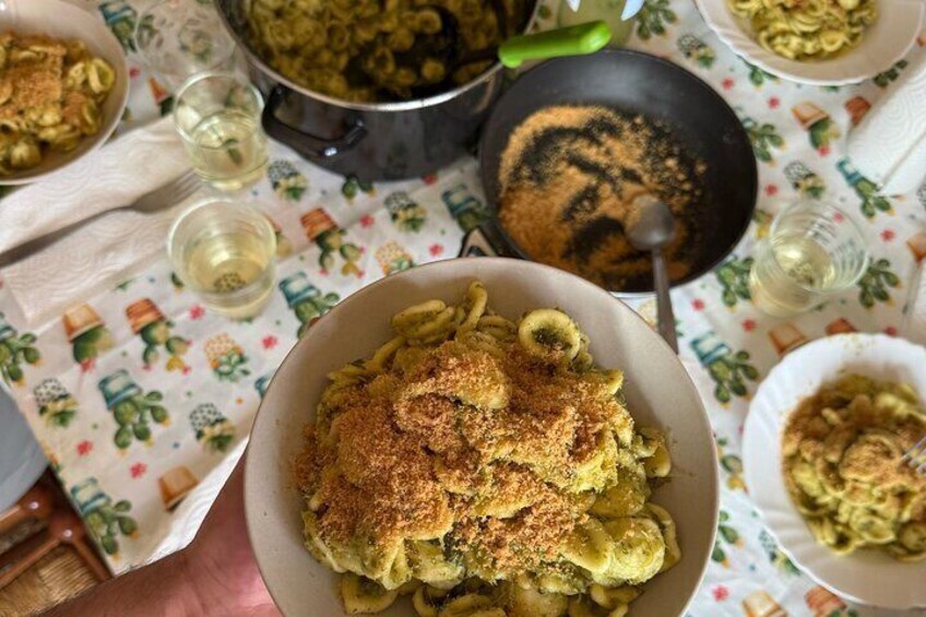 Discovering orecchiette. Apulian tradition and taste