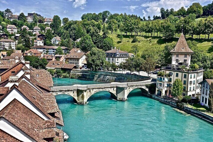Guided City Walking Tour in Bern