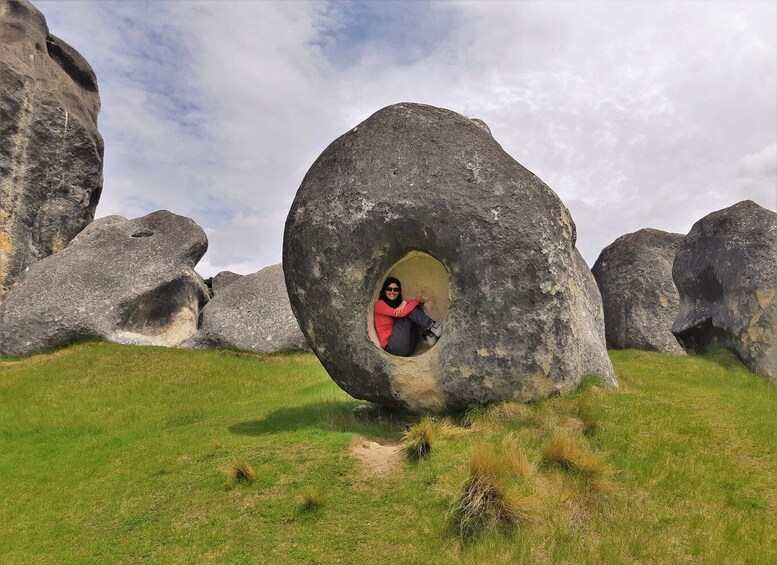 Picture 14 for Activity Christchurch: Cave Stream & Castle Hill Tour