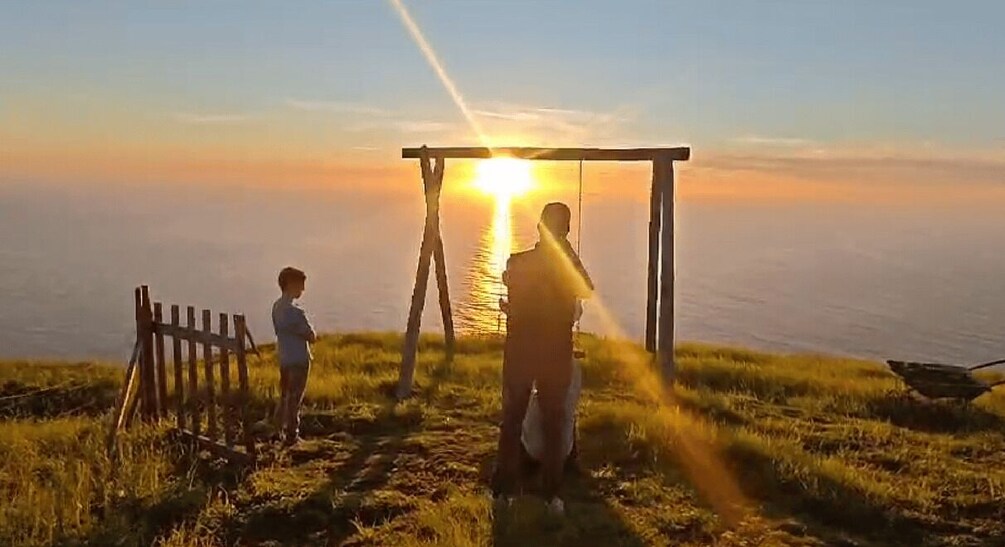 Picture 7 for Activity Private Swing Special place w/ Wine and Fruits 4x4 jipe tour