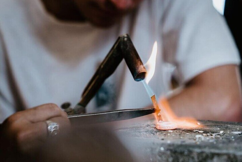 Private Jewelry Making with Guide Local in Seminyak