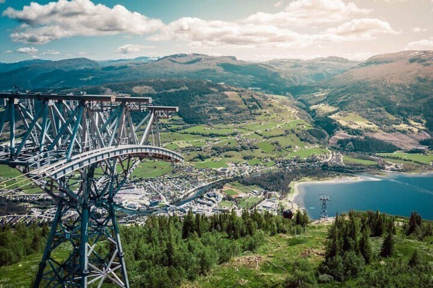 Hardangerfjord Tour with Voss Gondola and Waterfalls