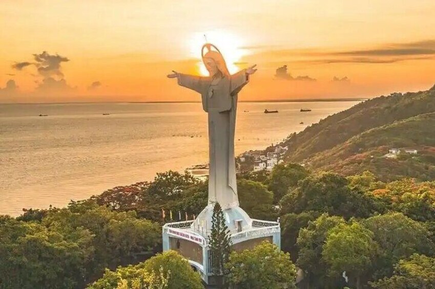 Full-Day Private Tour to Vung Tau from Ho Chi Minh