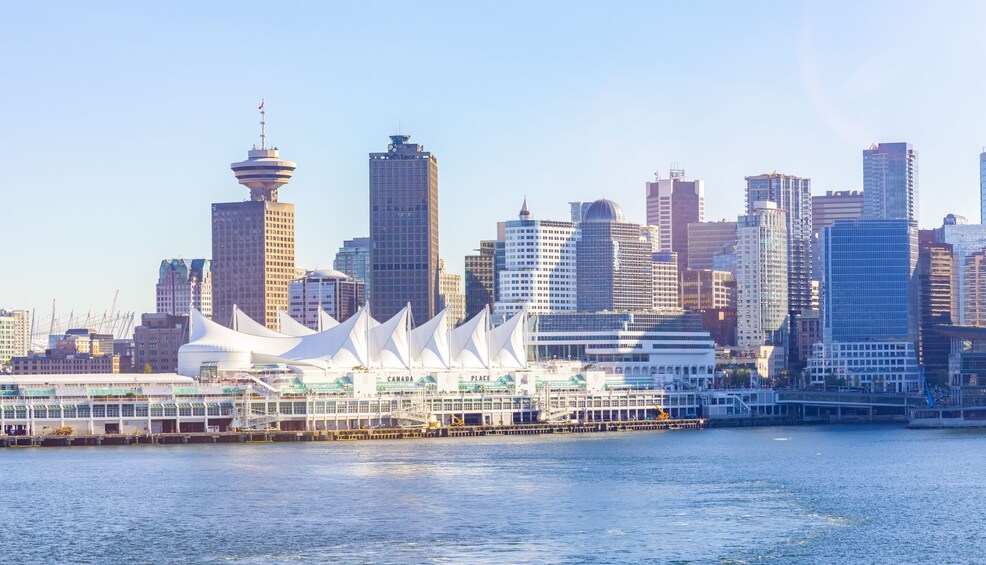[Silver] Vancouver 1-Day Bus Tour from Seattle