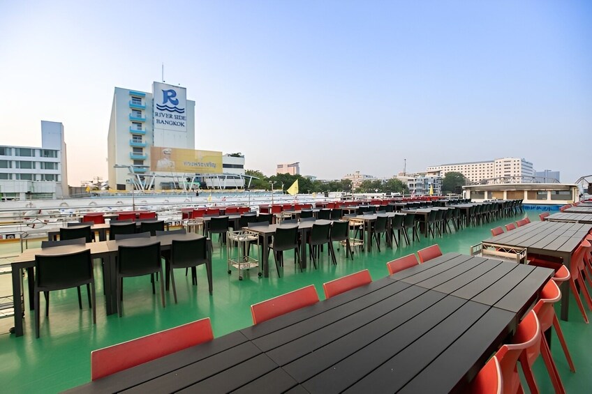 Riverside Faraya Cruise (Halal) in Bangkok