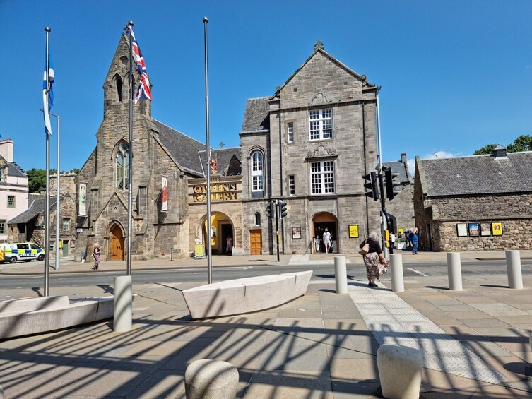 Edinburgh: Historical Exploration with The King's Gallery Ticket