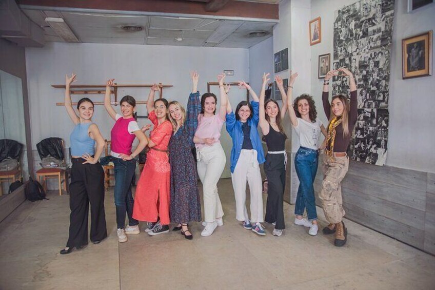 1 Hour Private Flamenco Class Experience in Malaga