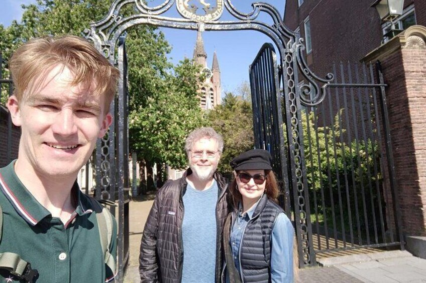 Full Day Private Tour of Delft with Royal Delft and Churches