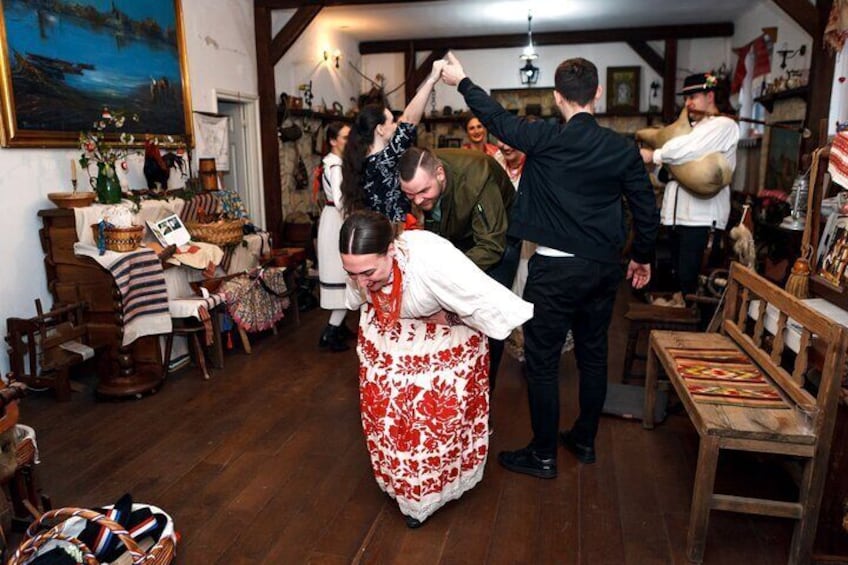Croatian Folklore Show Live Performance Experience