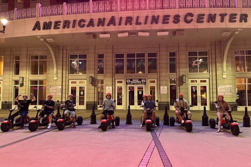 Downtown Dallas Sightseeing & History 2 Hour E-Bike tour