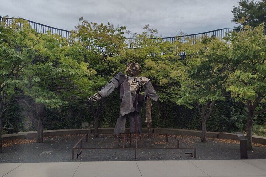Self Guided Minneapolis Sculpture Garden Walking Tour 