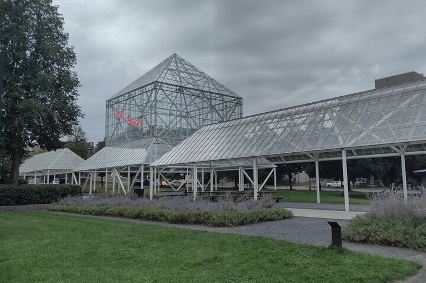 Self Guided Minneapolis Sculpture Garden Walking Tour