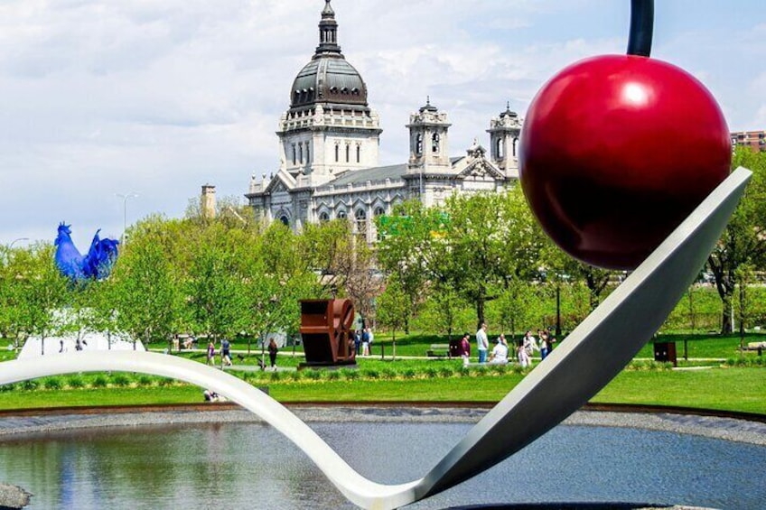 Self Guided Minneapolis Sculpture Garden Walking Tour 