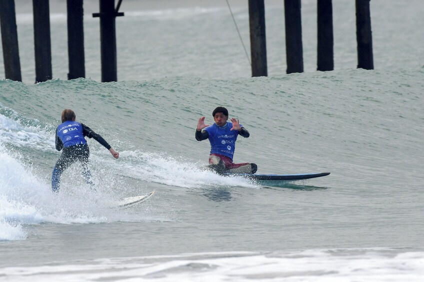 Surf Lesson in Lima