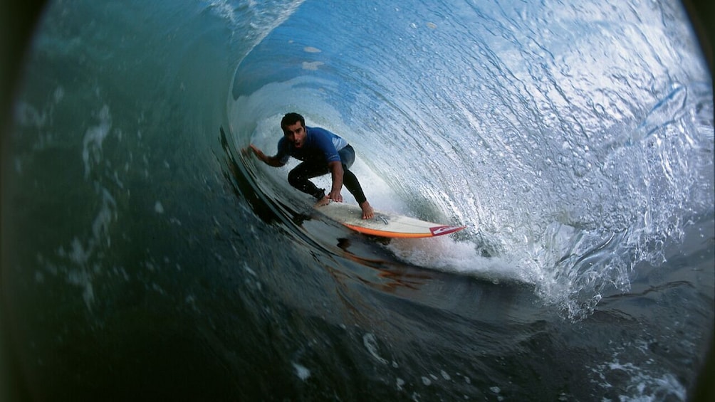 Surf Lesson in Lima