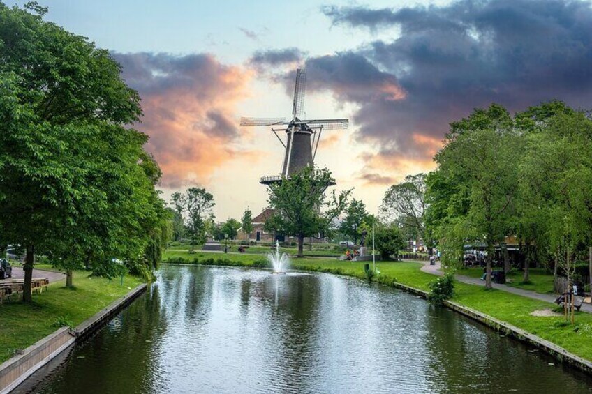 Leiden City Walk in 7 Languages with Audio Guide on your Phone