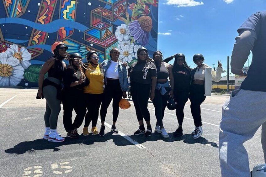 Downtown Dallas Sightseeing & History 2 Hour E-Scooter tour