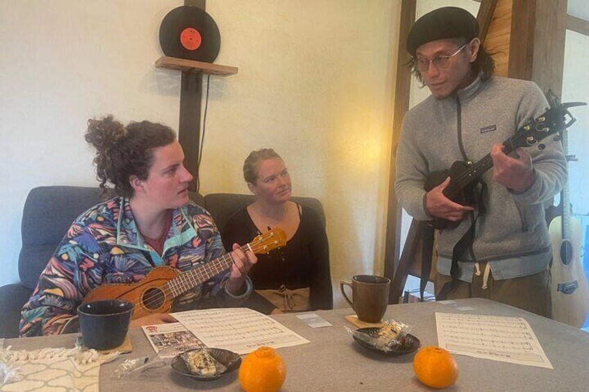 Beppu Music Lesson:Ukulele Guitar Handpan Workshop in Ocean View