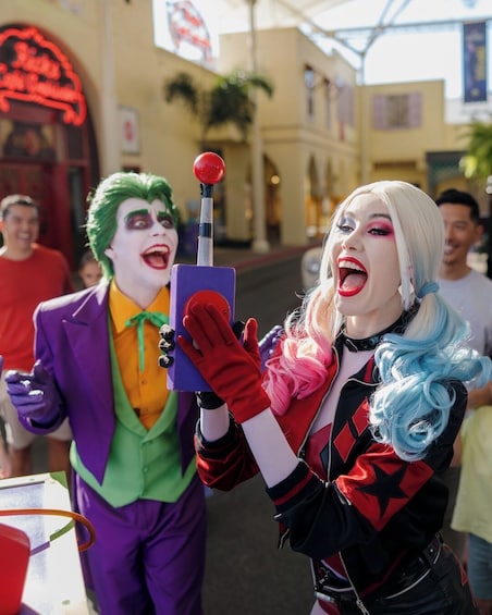 Australia: Warner Bros Movie World Inbound