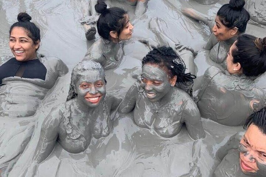 Tour to the Mud Volcano in Cartagena with Lunch