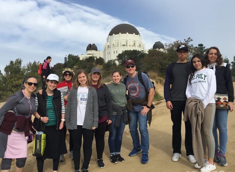 Hollywood Sign Hiking Tour to Griffith Observatory