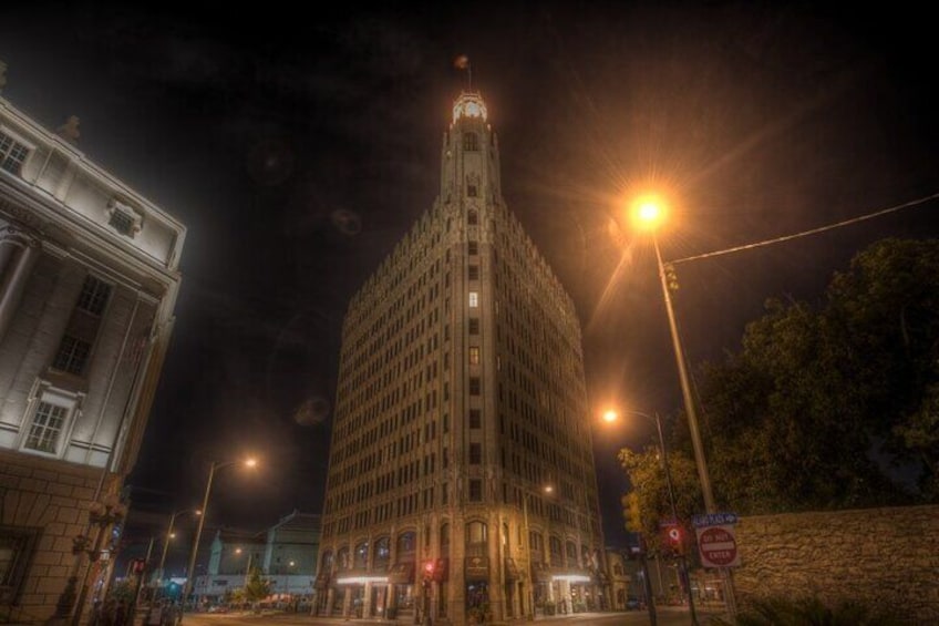 Death Warmed Over: San Antonio Haunted Pub Crawl