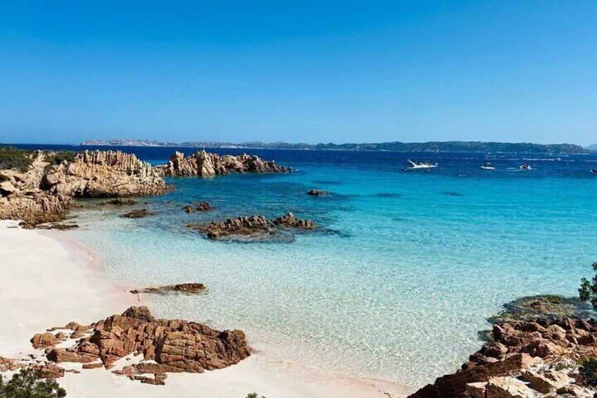 Sailing day tour in Maddalena Archipelago from Palau
