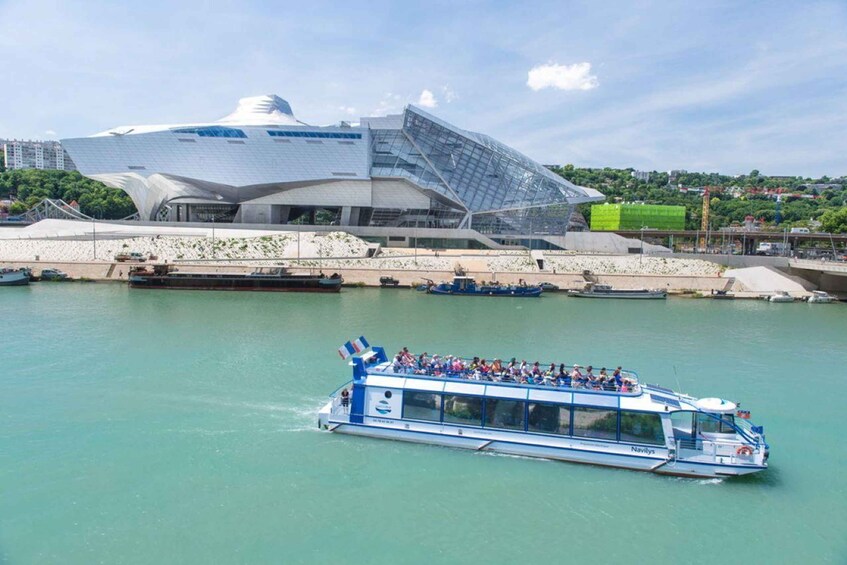 Picture 8 for Activity Lyon City Card: Public Transport & More Than 40 Attractions