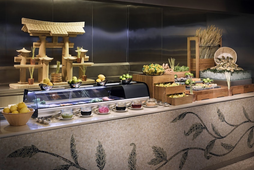Dinner Buffet at Palazzo Versace Dubai