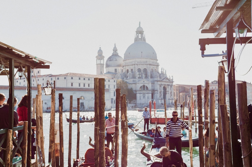 Shared Gondola Ride with Serenade in Venice!