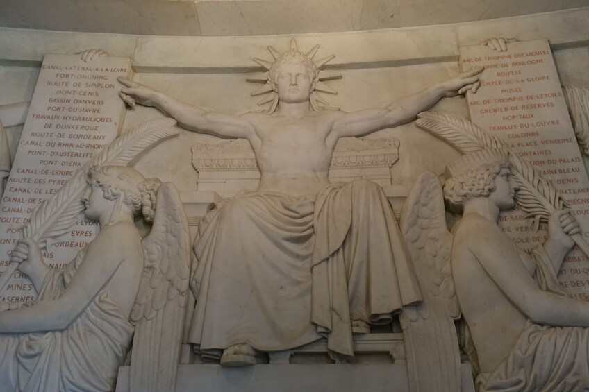 Skip-the-Line Invalides Dome PRIVATE Guided Museum Tour
