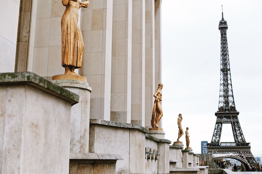 The History of Paris City Center PRIVATE with Expert Guide