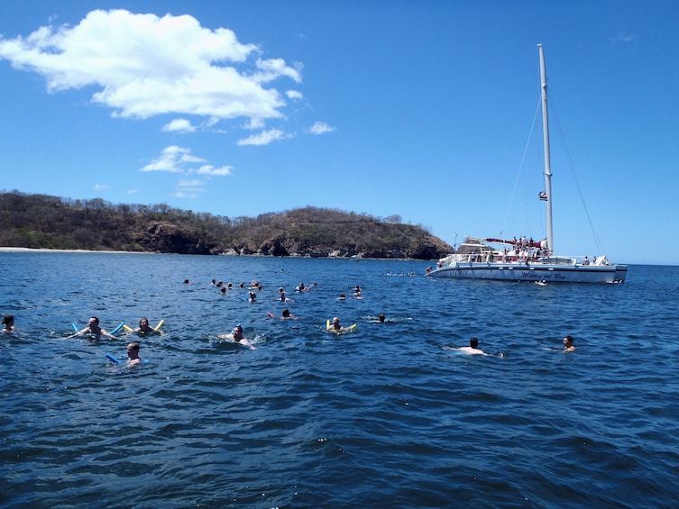 Marlin Del Rey Sunset Cruise from Tamarindo & Playas del Coco