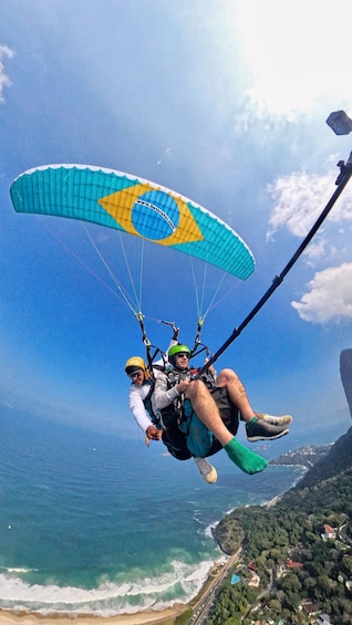 Picture 28 for Activity Rio de Janeiro: Tandem Paragliding Flight