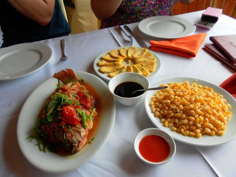 Private Halong Bay Cruise from Hanoi Day Tour