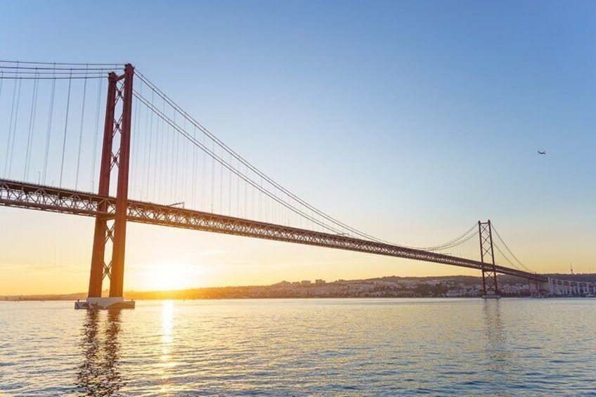 Lisbon Sunset Cruise with Wine and Snacks